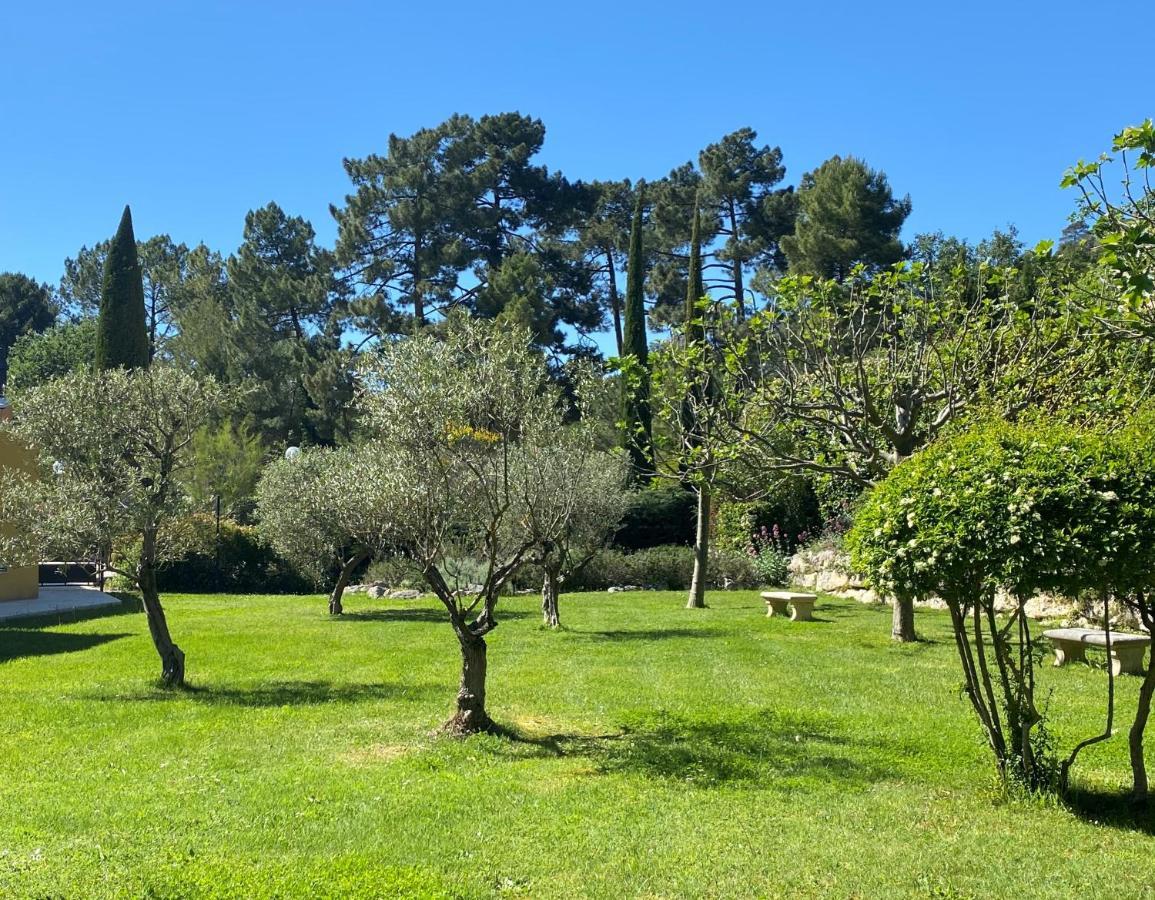 레 사블 도크르 호텔 Roussillon en Isere 외부 사진